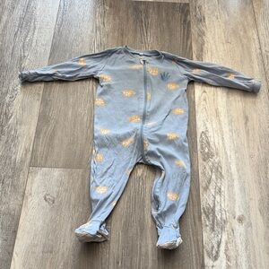 Pekkle Baby Blue Footed One-Piece with Yellow Cloud Print